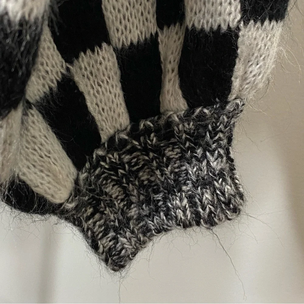Fantastic Fawn Black White Ghost Checkered Sweater
